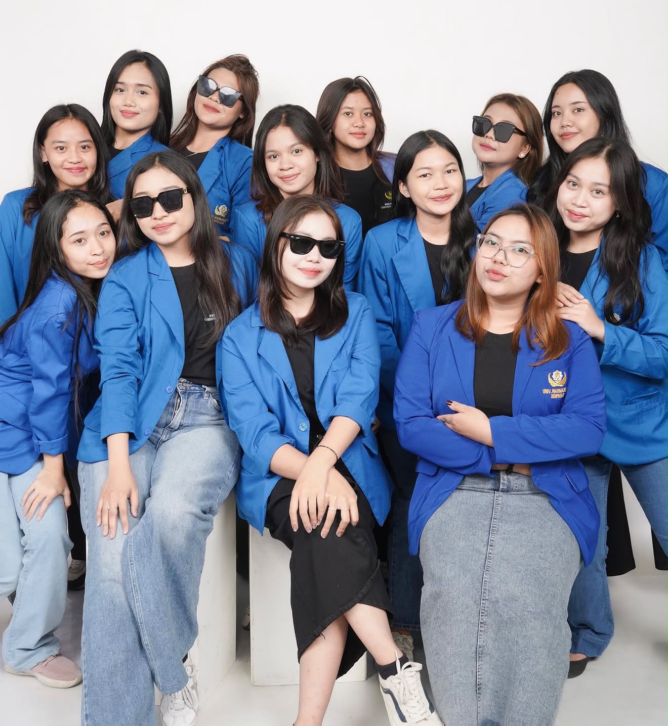 Self Photo BG Putih